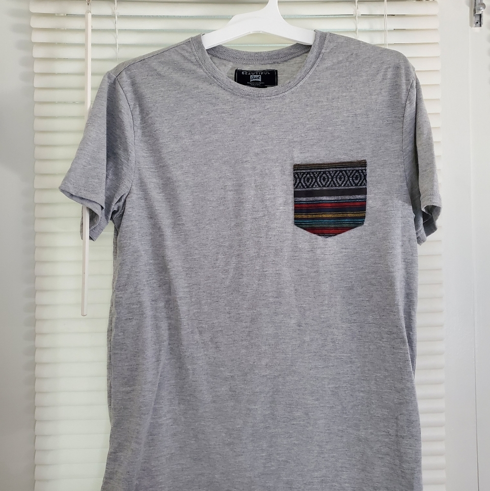 NWT Beautiful Giant Men's T-shirt Gray